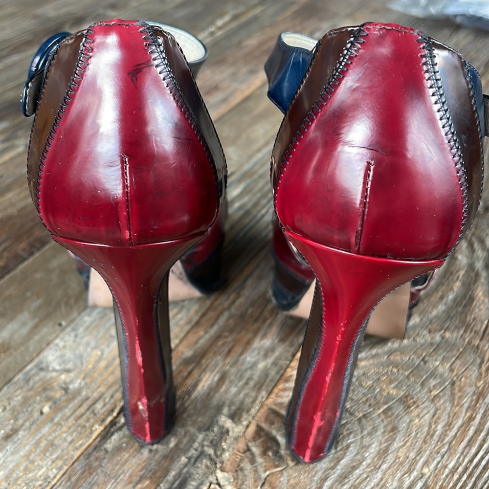 Prada quilted coated leather 6” platform heels size 40 - Picture 7 of 15